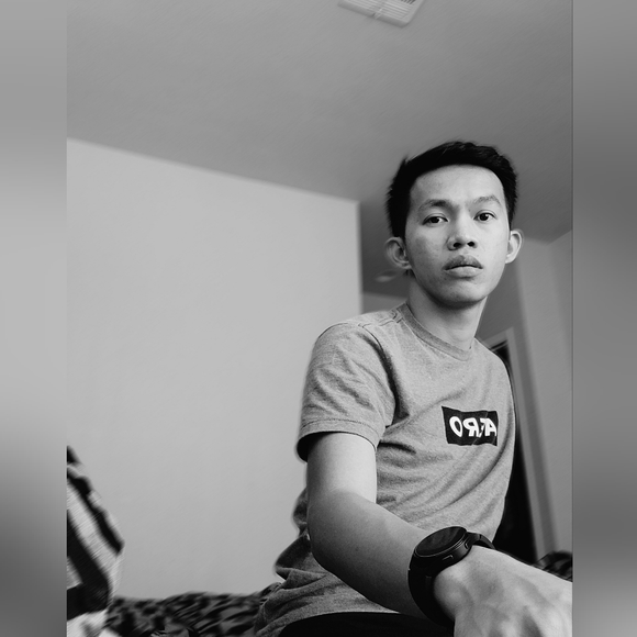 Meet your Posher, Mally - Picture 1 of 1